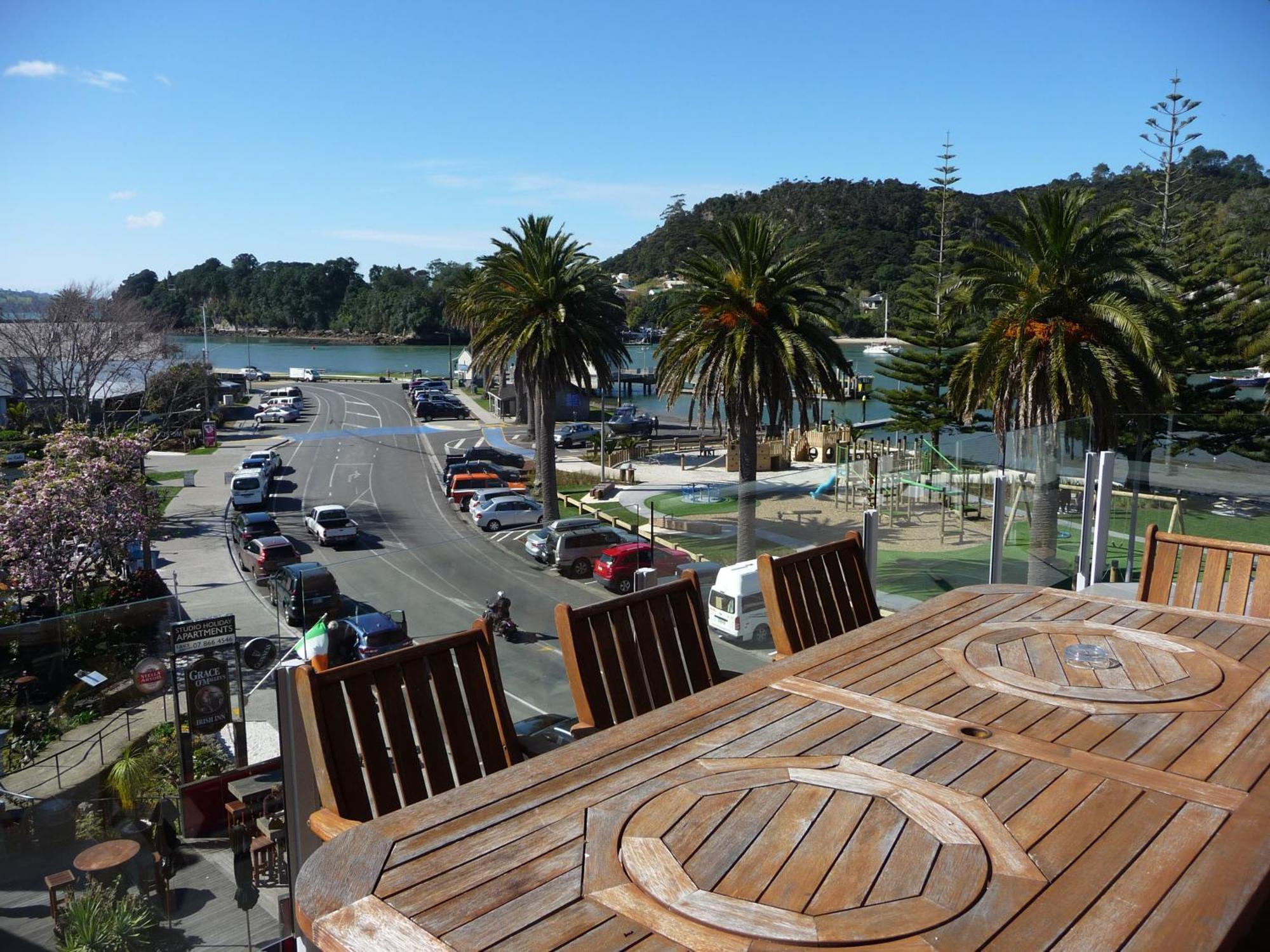 Esplanade Apartments Whitianga Exterior foto